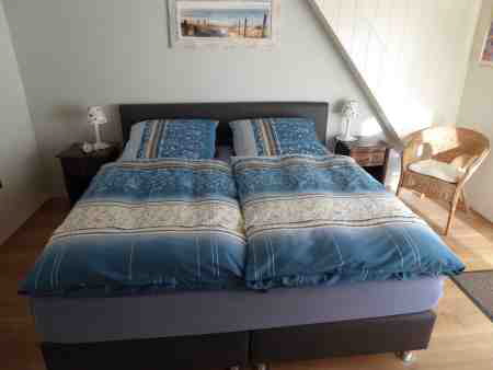 2018-Schlafzimmer3_P1000538